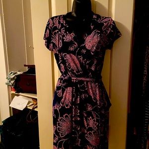 Banana Republic faux wrap dress with pockets